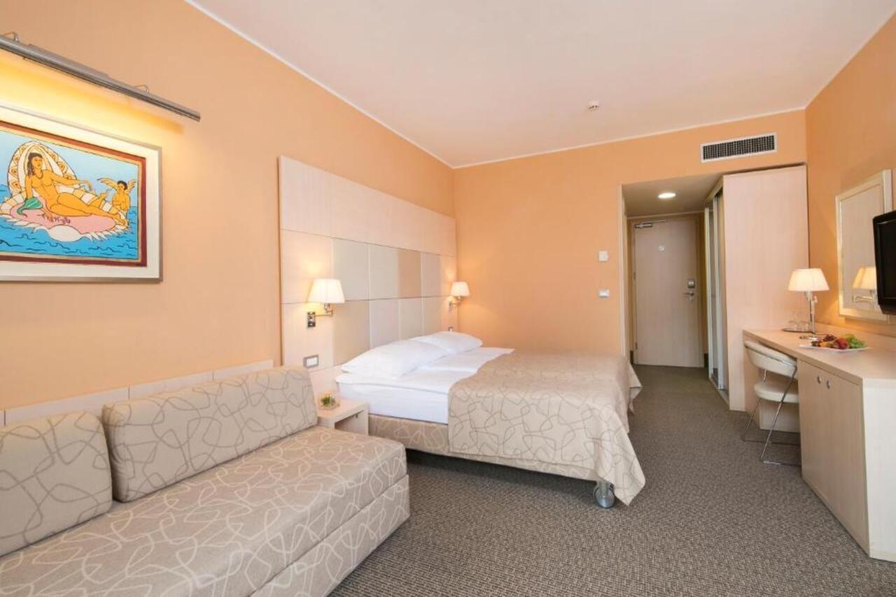 Hotel Haliaetum And Mirta à Izola Extérieur photo